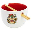 Super Mario Ramen tál evőpálcikákkal