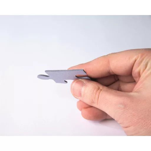 Stranger Things Upside Down 520 db-os puzzle LED-es keretben Clementoni