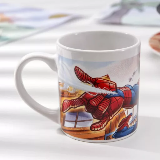 Pókember Streets porcelán bögre 235 ml Díszdobozban